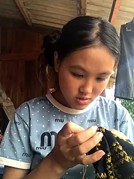 Snapshot of Mai_lovely chatting on October 15, 2025, 6:11 am Mai lovely online show from October 15, 2025, 6:11 am