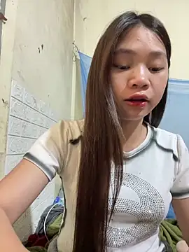 Mayy1 online show from April 18, 2026, 2:58 am