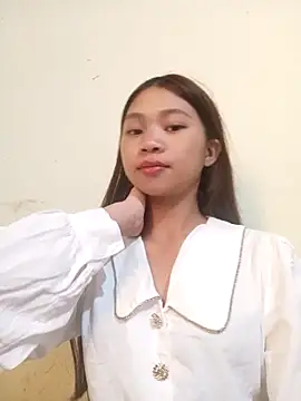 Snapshot of Mayy1 chatting on October 23, 2025, 1:48 am Mayy1 online show from October 23, 2025, 1:48 am