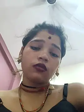 Snapshot of Mahek_love143 chatting on June 24, 2026, 10:18 pm Mahek love143 online show from June 24, 2026, 10:18 pm