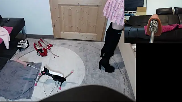 Snapshot of SexyCindyCD chatting on October 13, 2025, 6:20 pm SexyCindyCD online show from October 13, 2025, 6:20 pm