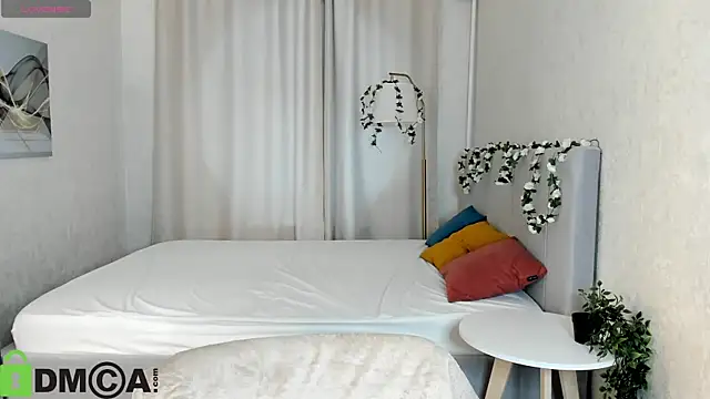 Snapshot of Al1ice_Moures chatting on February 6, 2026, 9:38 am Al1ice Moures online show from February 6, 2026, 9:38 am