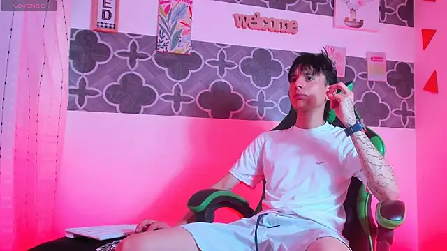 Skinny batman online show from January 14, 2026, 9:40 pm