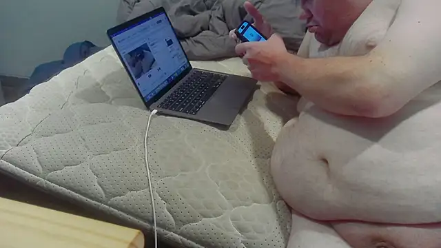 Shiba2333 online show from October 20, 2025, 12:34 am