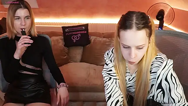 Snapshot of Luchi_Sun chatting on November 13, 2025, 11:14 am Luchi Sun online show from November 13, 2025, 11:14 am