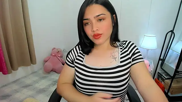 BubbbleButtDemi online show from November 5, 2025, 5:21 am