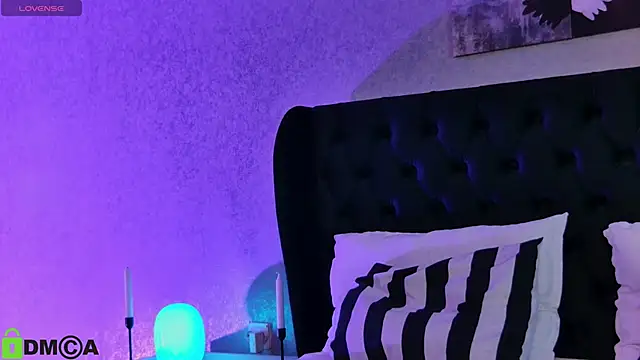 Snapshot of AriannaLure chatting on October 12, 2025, 6:31 pm AriannaLure online show from October 12, 2025, 6:31 pm