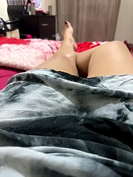 Snapshot of Laila-sexi chatting on November 1, 2025, 2:00 pm Laila-sexi online show from November 1, 2025, 2:00 pm