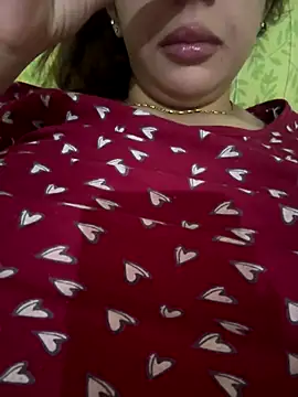 Snapshot of Laila-sexi chatting on October 3, 2025, 11:56 am Laila-sexi online show from October 3, 2025, 11:56 am