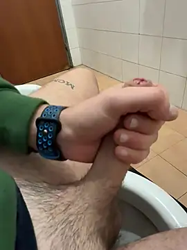 SiculoStrong online show from February 16, 2026, 5:22 pm