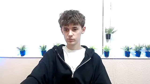 Hoot Dude  online show from November 5, 2025, 2:20 pm