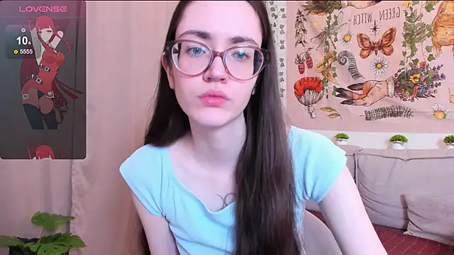 Snapshot of bellacatlovesmeat chatting on December 1, 2025, 2:01 am bellacatlovesmeat online show from December 1, 2025, 2:01 am