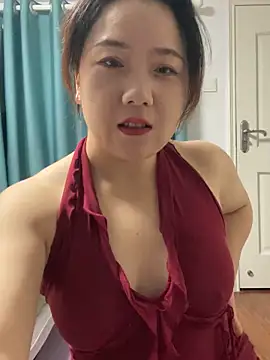 Snapshot of Momo-9988 chatting on November 16, 2025, 4:01 pm Momo-9988 online show from November 16, 2025, 4:01 pm