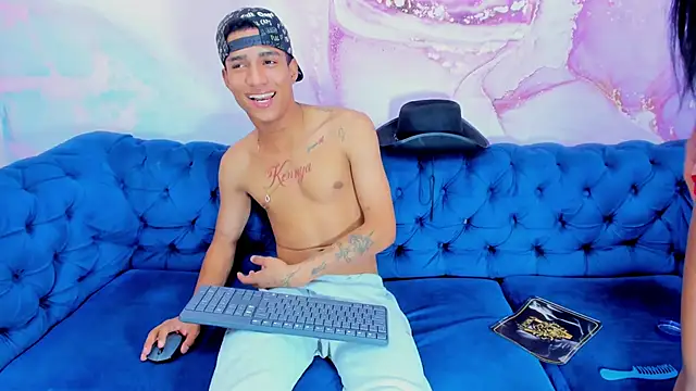 Bi Loverss online show from October 11, 2025, 10:44 pm