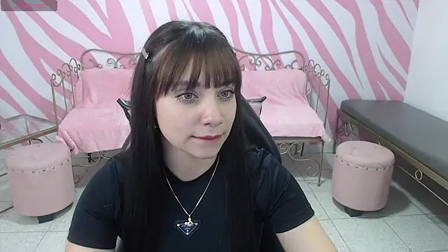 saabrina  online show from October 20, 2025, 1:00 pm