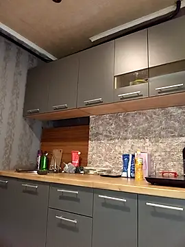 kisette online show from September 24, 2025, 8:43 am