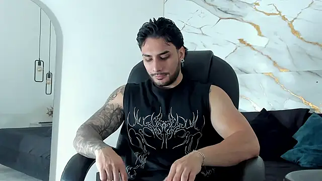 Miike Stone1 online show from October 29, 2025, 12:59 pm