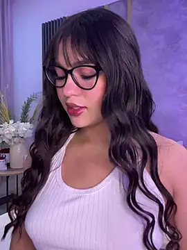 Samantha Hans online show from February 4, 2026, 9:10 pm