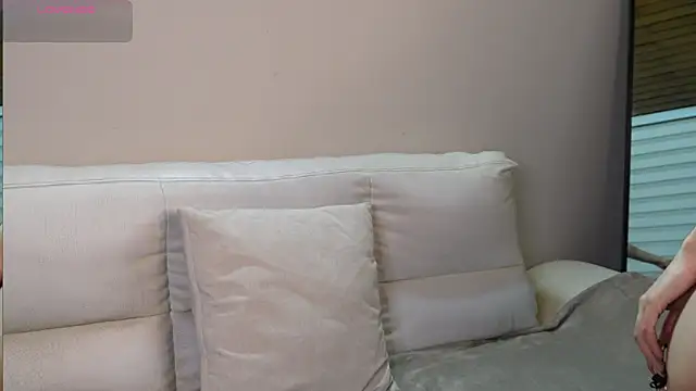 Snapshot of cherry_bunnyx chatting on May 5, 2026, 4:15 am cherry bunnyx online show from May 5, 2026, 4:15 am