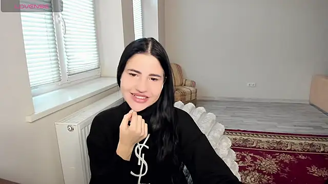 Snapshot of Malibu_J chatting on November 30, 2025, 8:37 am Malibu J online show from November 30, 2025, 8:37 am