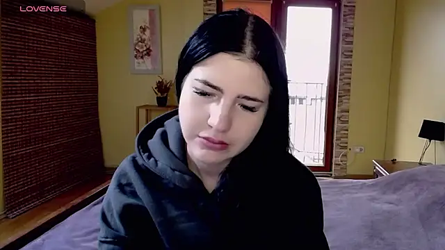 Snapshot of Malibu_J chatting on October 10, 2025, 12:06 pm Malibu J online show from October 10, 2025, 12:06 pm