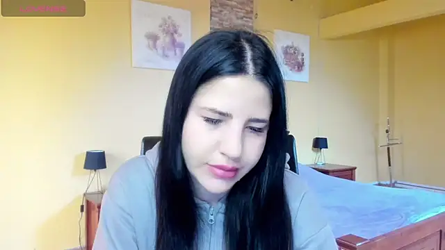 Snapshot of Malibu_J chatting on November 15, 2025, 8:40 am Malibu J online show from November 15, 2025, 8:40 am