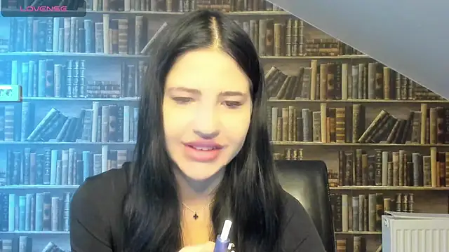 Snapshot of Malibu_J chatting on November 10, 2025, 8:19 am Malibu J online show from November 10, 2025, 8:19 am