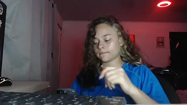 LittleCheerry69 online show from January 7, 2026, 10:20 am