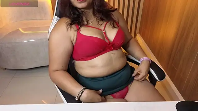 Saraah Tx online show from September 24, 2025, 12:44 pm