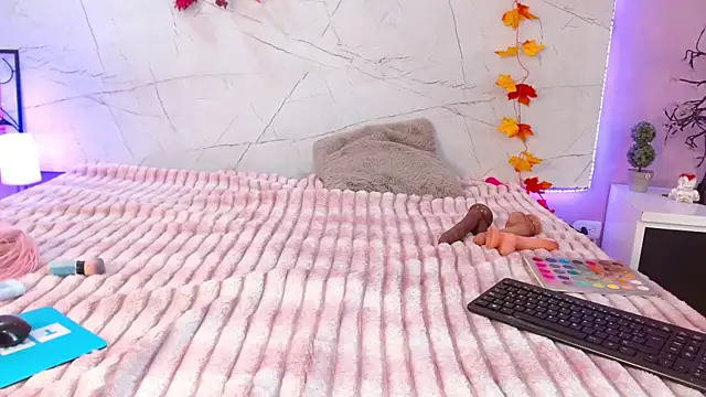 Snapshot of GABRIELLFOSTER chatting on November 23, 2025, 2:05 pm GABRIELLFOSTER online show from November 23, 2025, 2:05 pm