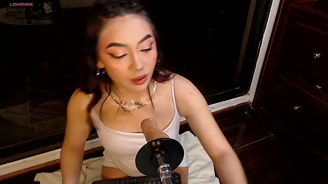 Snapshot of Brigith24 chatting on November 11, 2025, 3:12 am Brigith24 online show from November 11, 2025, 3:12 am