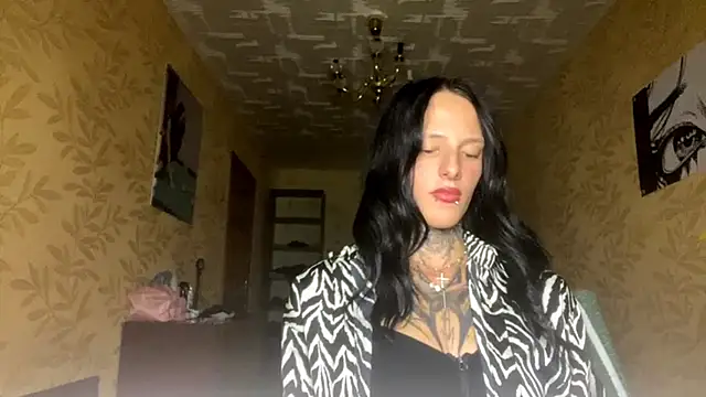 Snapshot of NamBraun chatting on October 17, 2025, 8:21 pm NamBraun online show from October 17, 2025, 8:21 pm