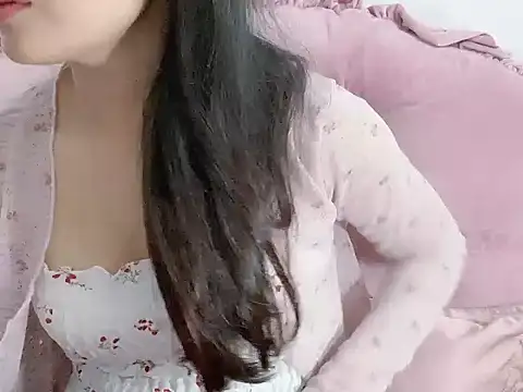 Snapshot of Lie_liee chatting on January 9, 2026, 9:44 pm Lie liee online show from January 9, 2026, 9:44 pm