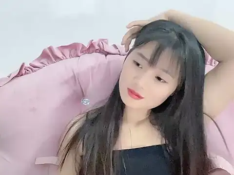 Snapshot of Lie_liee chatting on November 7, 2025, 12:04 am Lie liee online show from November 7, 2025, 12:04 am