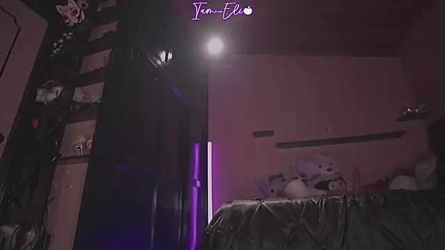 Snapshot of Iam_elii1 chatting on November 29, 2025, 7:19 am Iam elii1 online show from November 29, 2025, 7:19 am