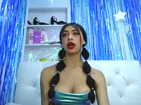 Snapshot of laylahotl chatting on October 3, 2025, 1:45 pm laylahotl online show from October 3, 2025, 1:45 pm