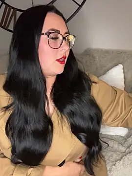 Snapshot of Ruby-Black chatting on October 18, 2025, 10:34 pm Ruby-Black online show from October 18, 2025, 10:34 pm