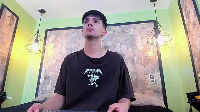 Snapshot of Axel_Draven chatting on October 30, 2025, 11:41 am Axel Draven online show from October 30, 2025, 11:41 am