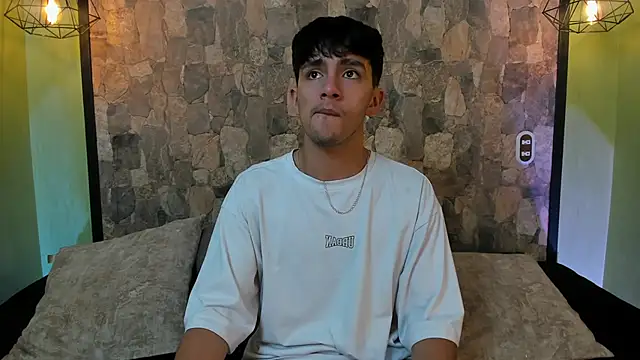 Snapshot of Axel_Draven chatting on November 6, 2025, 11:03 am Axel Draven online show from November 6, 2025, 11:03 am