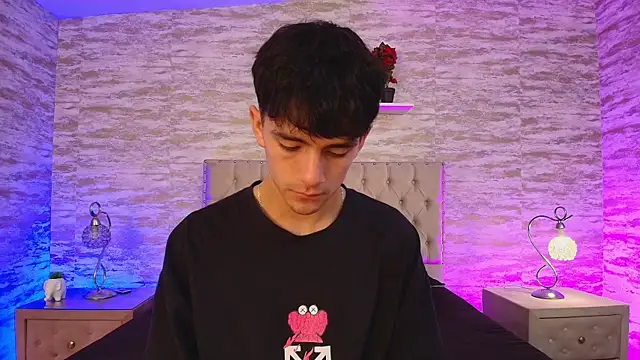 Snapshot of Axel_Draven chatting on November 4, 2025, 11:14 am Axel Draven online show from November 4, 2025, 11:14 am