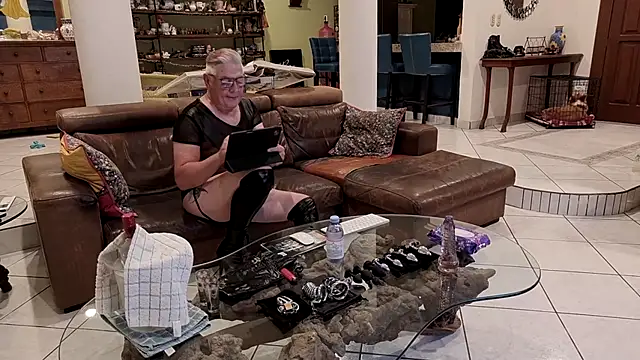 Snapshot of Lasivobruno chatting on March 29, 2026, 3:30 am Lasivobruno online show from March 29, 2026, 3:30 am