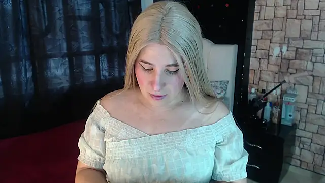 Snapshot of Trinitty_fier chatting on October 29, 2025, 1:21 pm Trinitty fier online show from October 29, 2025, 1:21 pm