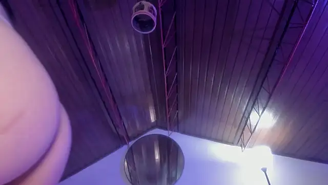 Emily Just online show from October 19, 2025, 8:22 pm