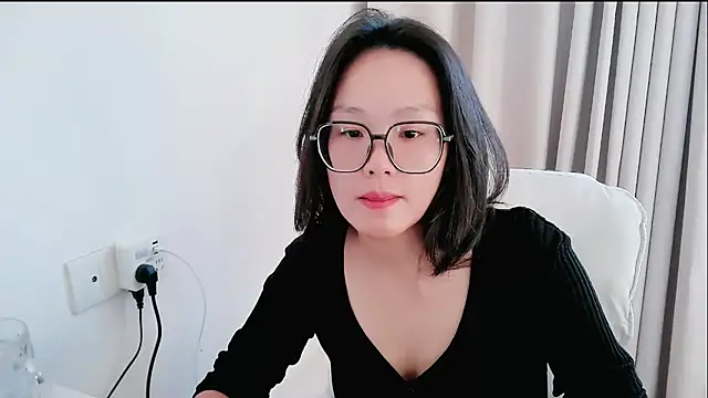 Snapshot of guai00 chatting on November 28, 2025, 6:46 am guai00 online show from November 28, 2025, 6:46 am