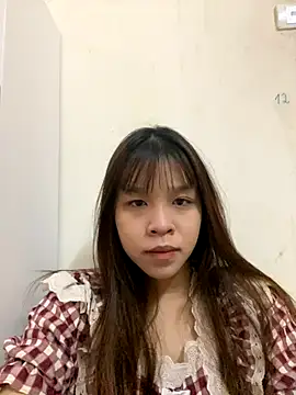 Snapshot of Hanaa07_ chatting on October 10, 2025, 12:00 am Hanaa07 online show from October 10, 2025, 12:00 am