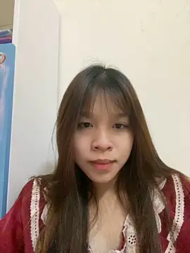 Snapshot of Hanaa07_ chatting on October 16, 2025, 12:41 am Hanaa07 online show from October 16, 2025, 12:41 am