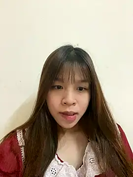 Snapshot of Hanaa07_ chatting on October 4, 2025, 2:13 am Hanaa07 online show from October 4, 2025, 2:13 am