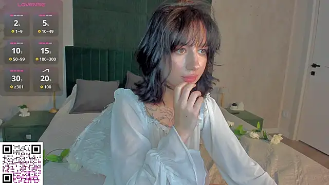 Snapshot of Michelle_Murray chatting on November 9, 2025, 4:11 pm Michelle Murray online show from November 9, 2025, 4:11 pm