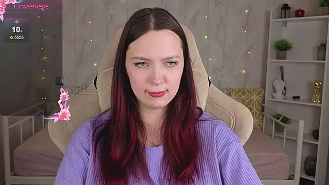 Monica  Queen online show from May 16, 2026, 10:36 am