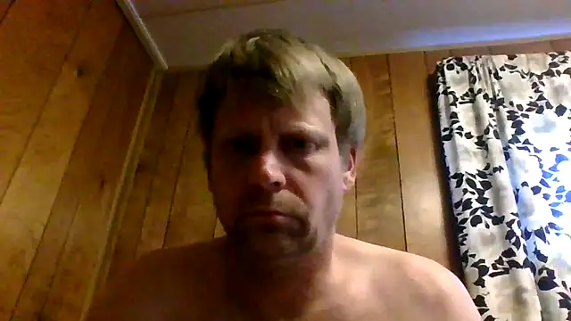 Snapshot of Fireball_two chatting on October 29, 2025, 1:21 pm Fireball two online show from October 29, 2025, 1:21 pm